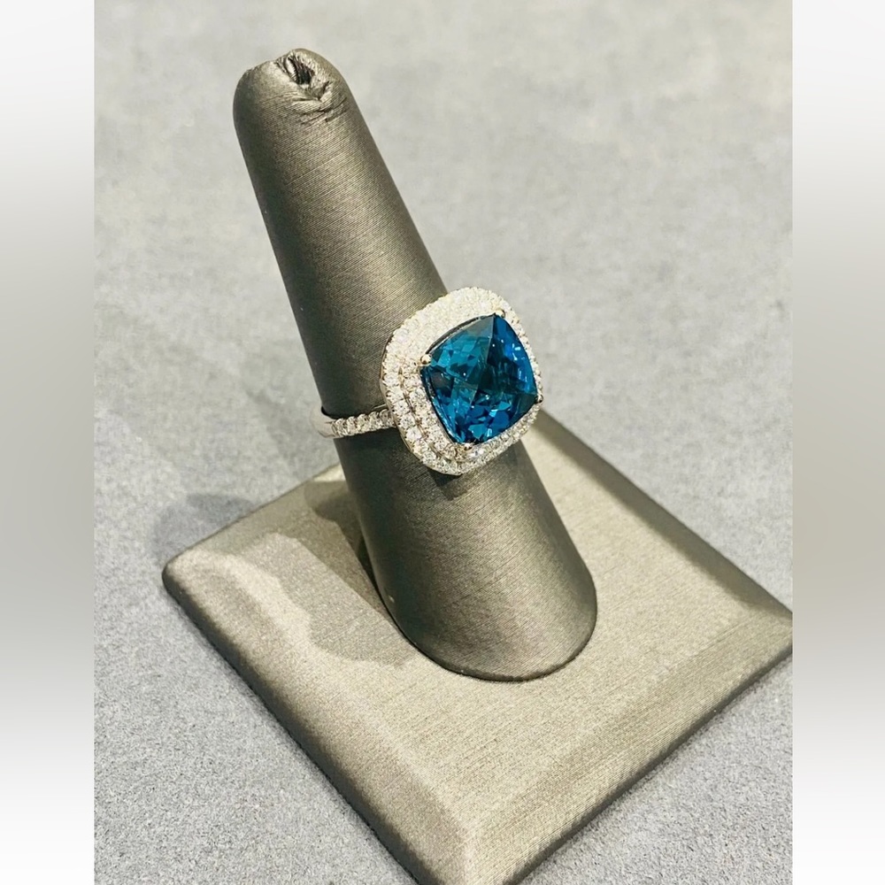 EFFY Deep LONDON BLUE TOPAZ & Bright DIAMOND Halo set in 14k White Gold RING LN - Picture 5 of 11